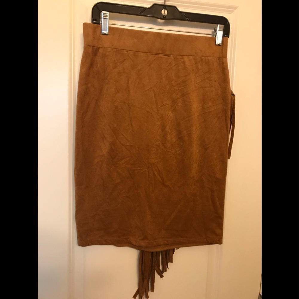 Goldspark Skirt - Picture 2 of 4